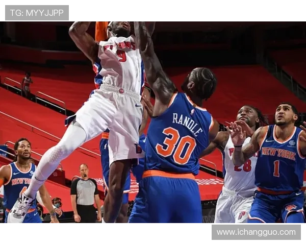 巴雷特半场手感火热砍下15分带队打出高潮正负值高达加15