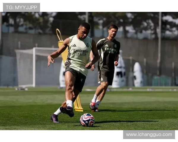 阿斯报道阿诺德门迪有望对阵尤文 赫伊森等三人能否战巴萨待定 阿斯报道阿诺德门迪有望对阵尤文 赫伊森等三人能否战巴萨待定